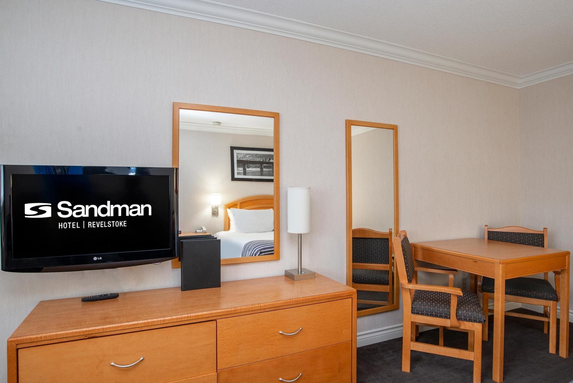 Sandman Hotel Revelstoke Exteriör bild