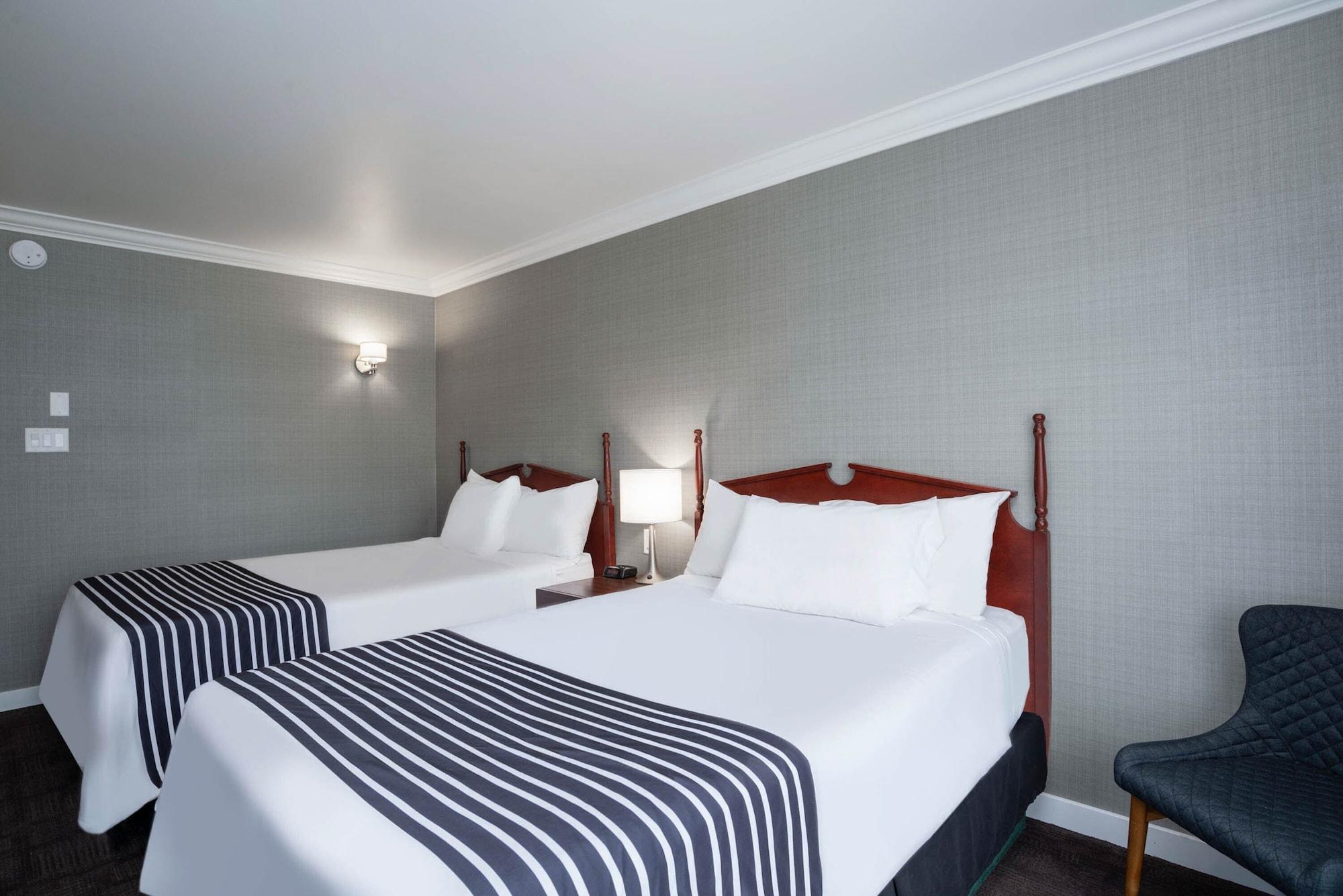 Sandman Hotel Revelstoke Exteriör bild