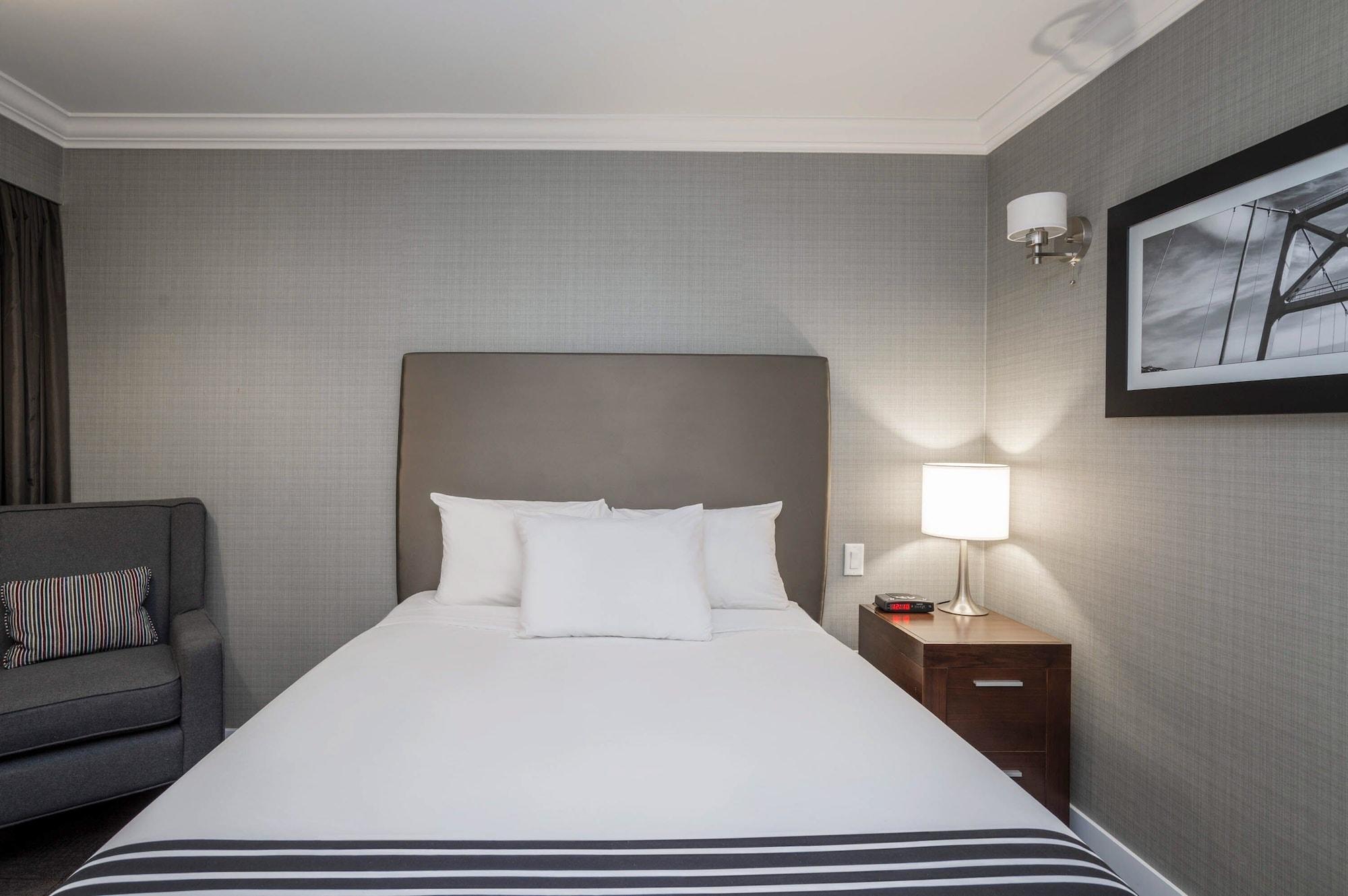 Sandman Hotel Revelstoke Exteriör bild