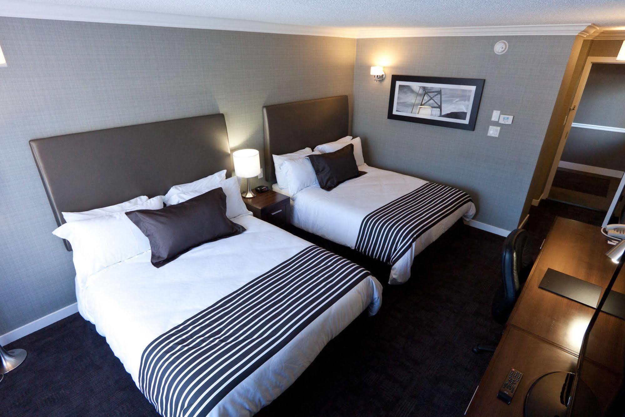 Sandman Hotel Revelstoke Exteriör bild